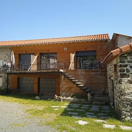 De La Berthe Lea Holiday home Lantriac
